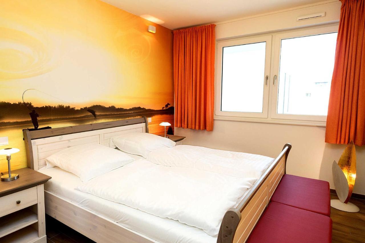 Appartement Traumfaengerloge -Hafenresidenz à Waren  Extérieur photo